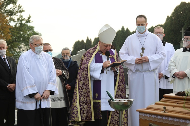 Pogrzeb śp. ks. prał. Alojzego Zubra w Skoczowie