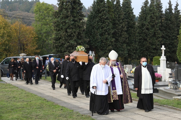 Pogrzeb śp. ks. prał. Alojzego Zubra w Skoczowie