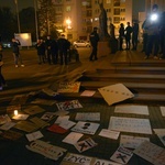 Protest przed radomską katedrą