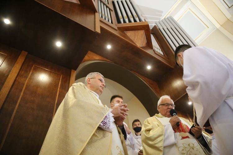 Poświęcenie organów w Straszęcinie