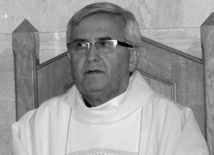 Zmarł ks. Józef Białasik