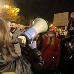 Protest przed katowicką katedrą.