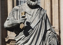 ▼	Figura św. Piotra w Rzymie.