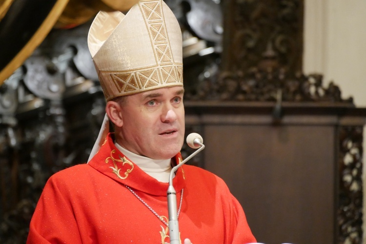 Eucharystia za śp. abp. Tadeusza Gocłowskiego