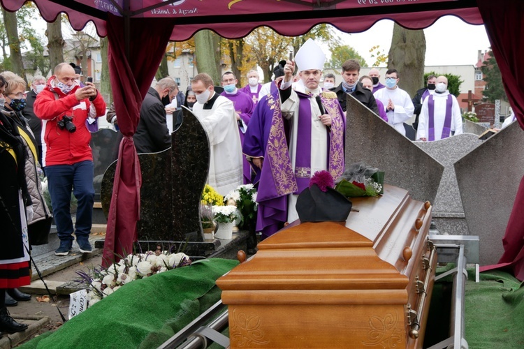 Pogrzeb ks. kan. Romana Skwiercza