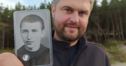 Święci pierwszej pomocy. Egzaminy, budowa i święci franciszkanie 