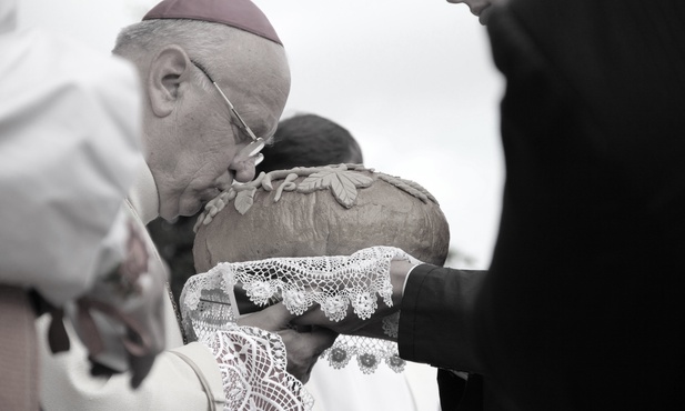 Bp Józef Zawitkowski spocznie na cmentarzu w Żdżarach.