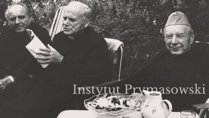Nieznane zdjęcia Prymasa Wyszyńskiego 