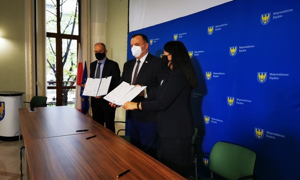 Region. Zarząd województwa podpisał umowę z dostawcą części wyposażenia Planetarium