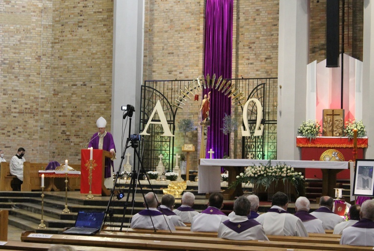 Pożegnanie śp. ks. Zbigniewa Koraba