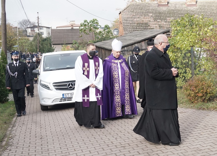 Pogrzeb ks. Andrzeja Bartysiewicza 