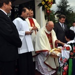 Bp Józef Zawitkowski w kadrach R. Taflińskiego