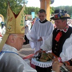 Bp Józef Zawitkowski w kadrach R. Taflińskiego