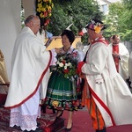 Bp Józef Zawitkowski w kadrach R. Taflińskiego