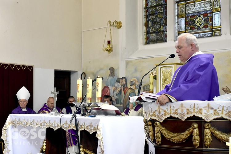 Pożegnanie ks. Piotra Mycana w parafii św. Mikołaja w Kaczorowie