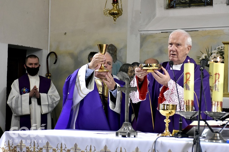 Pożegnanie ks. Piotra Mycana w parafii św. Mikołaja w Kaczorowie