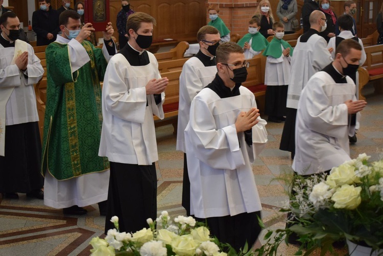 Święcenia kapłańskie dk. Piotra Sosnówki. 