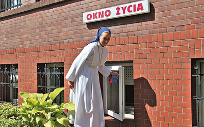 ▲	Siostra Celina w Katowicach-Bogucicach.
