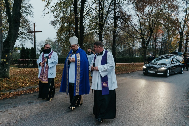 Uroczystości pogrzebowe śp. bp. Józefa Zawitkowskiego