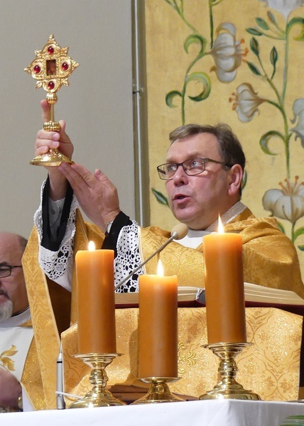 Wprowadzenie relikwii św. Jozafata do kościoła św. Józefa na Złotych Łanach