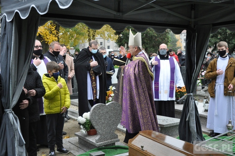 Pogrzeb śp ks. Krzysztofa Maksymowicza