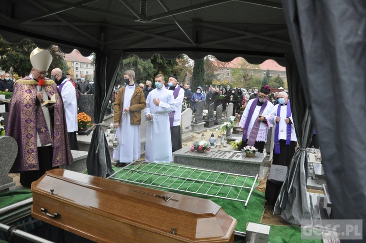 Pogrzeb śp ks. Krzysztofa Maksymowicza