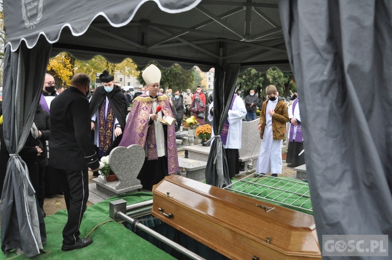 Pogrzeb śp ks. Krzysztofa Maksymowicza