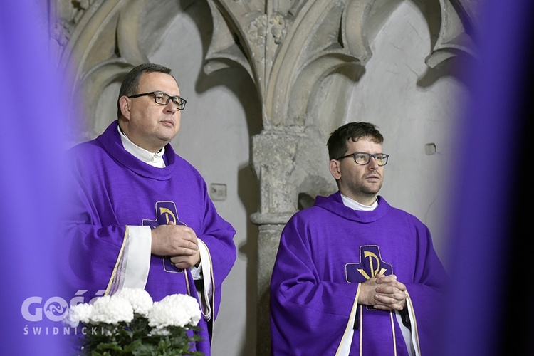 Pogrzeb Jerzego Krzywdy, przewodniczącego strzegomskiej rady parafialnej