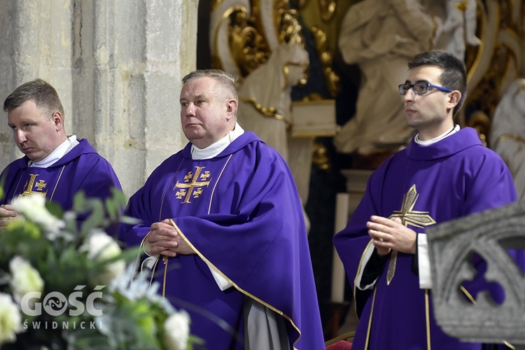 Pogrzeb Jerzego Krzywdy, przewodniczącego strzegomskiej rady parafialnej