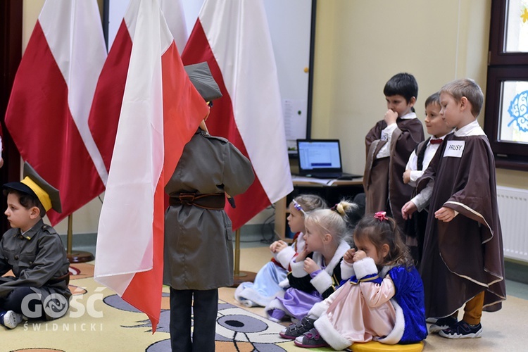 Dzień Niepodległości w przedszkolu sióstr prezentek