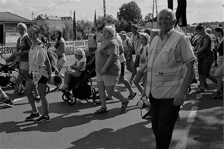 Rybnik. Zmarł wieloletni kierownik trasy Rybnickiej Pieszej Pielgrzymki [AKTUALIZACJA]