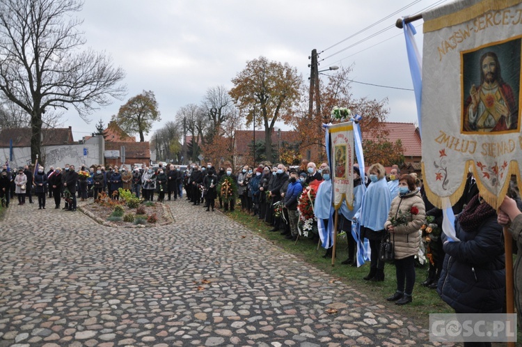 Pogrzeb ks. Zdzisława Przybysza