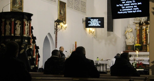 Polkowice. Różaniec dla mężczyzn