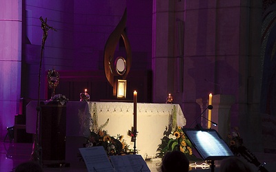 W archidiecezji krakowskiej odbywają się cykliczne spotkania modlitewne dla osób cierpiących z powodu wykorzystania przez duchownych. Powstająca inicjatywa to kolejna forma wspierania ofiar.