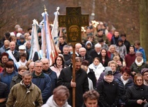 Rozważania Drogi Krzyżowej szlakiem męczeństwa bł. Karoliny poprowadzi ks. Marek Dziewiecki