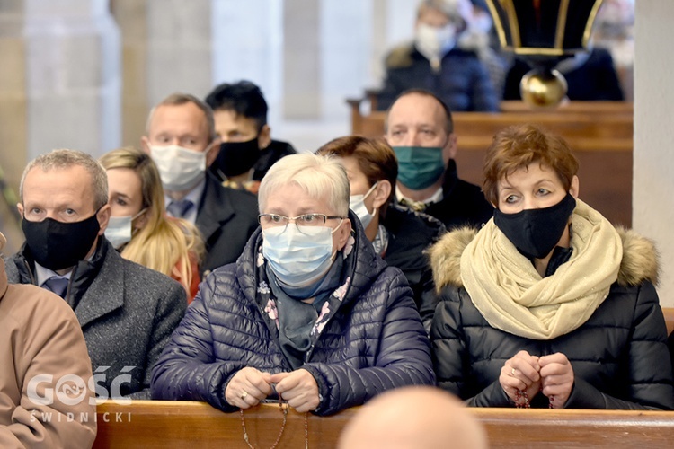 Pogrzeb ks. Stefana Smotera, proboszcza z parafii pw. św. Michała Archanioła w Bystrzycy Kłodzkiej