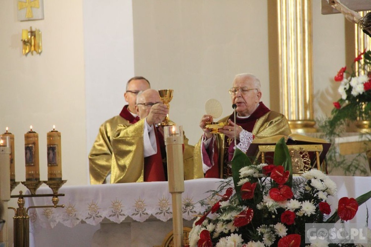 Dziesiąta rocznica poświęcenia figury Jezusa Chrystusa Króla Wszechświata