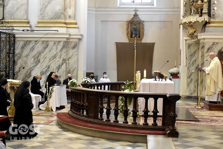 Pielgrzymka dziękczynna marianek i profesja wieczysta s. Racheli