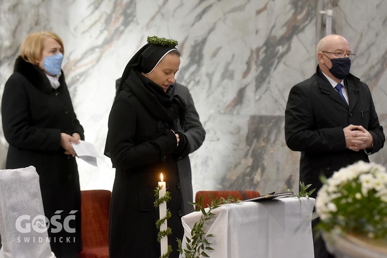 Pielgrzymka dziękczynna marianek i profesja wieczysta s. Racheli