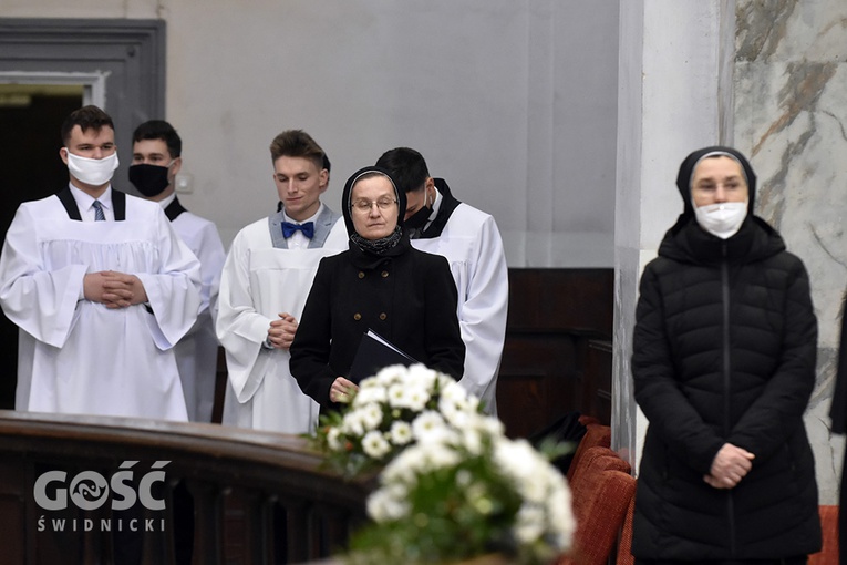 Pielgrzymka dziękczynna marianek i profesja wieczysta s. Racheli