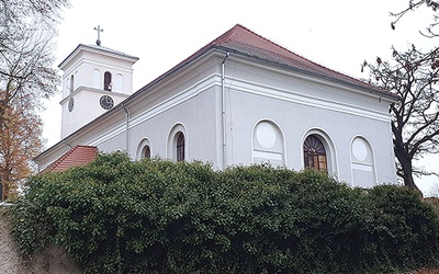 Kościół w aktualnej formie ma już ponad 100 lat.