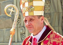 Ordynariusz zachęca  do modlitwy i refleksji.