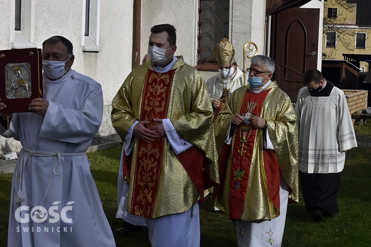 Odpust i uroczystości diecezjalne w parafii pw. Chrystusa Króla w Głuszycy
