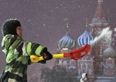 Zabawa na placu Czerwonym podczas burzy śnieżnej. W połowie listopada temperatury w rosyjskiej stolicy spadły poniżej zera.
22.11.2020 Moskwa, Rosja