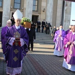 Dąbrowa Tarnowska pożegnała śp. ks. prał. Józefa Porembę