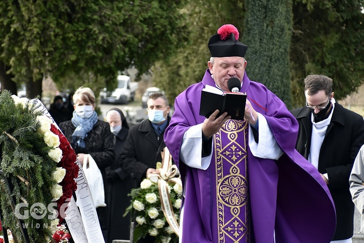 Ostatnie pożegnanie ks. Stanisława Czachora