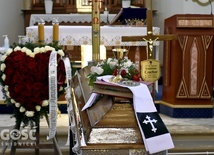 Ostatnie pożegnanie ks. Stanisława Czachora