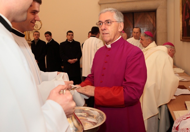 Archiwum. Ingres abp. Wiktora Skworca do katedry Chrystusa Króla w Katowicach