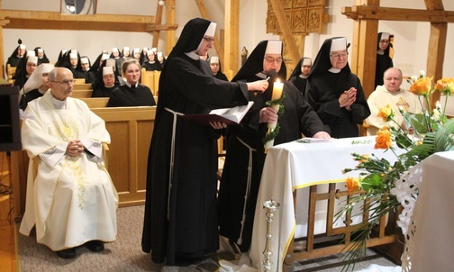 Siostry Letycja i Ancilla odnowiły swoje śluby zakonne złożone przed 60 laty.