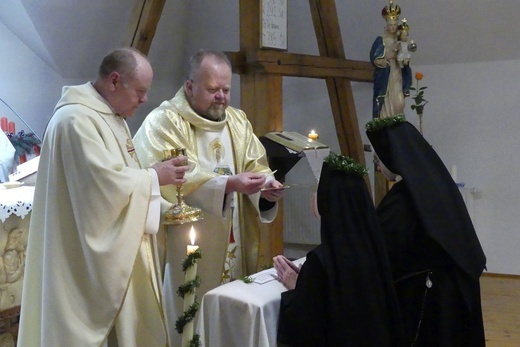 Jubileusz 60-lecia ślubów zakonnych elżbietanek cieszyńskich: s. Letycji i s. Ancilli